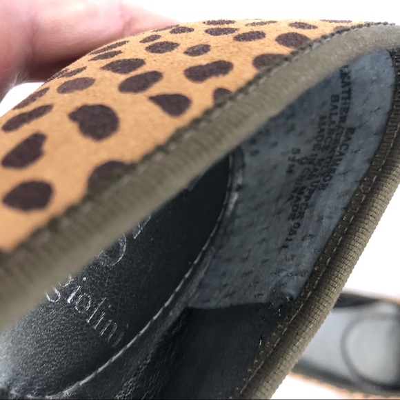 Enzo Angiolini Leather Cheetah Print Flat Shoes - Picture 4 of 5